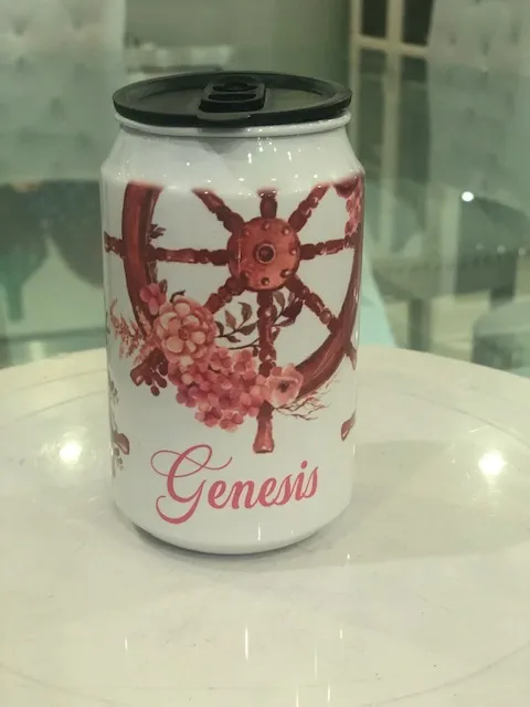 Lata personalizada con imagenes marinas
